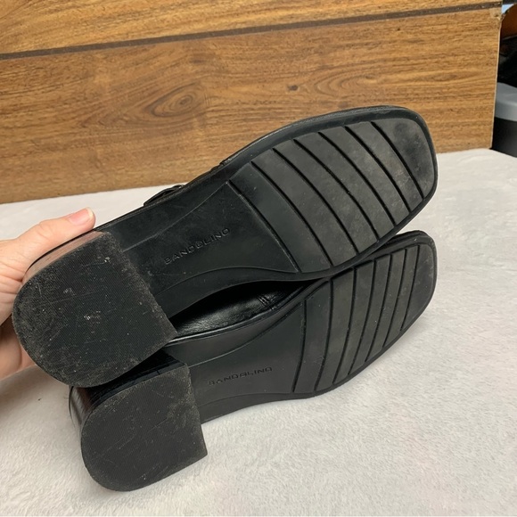 Bandolino black slip on shoes size 7.5. Slight one inch heel.  Stretchy - Picture 9 of 9